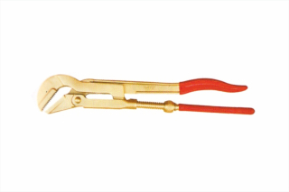 Pipe wrench