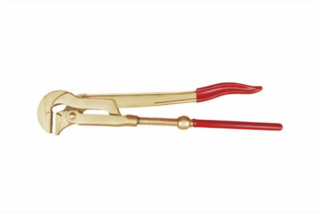 Pipe wrench